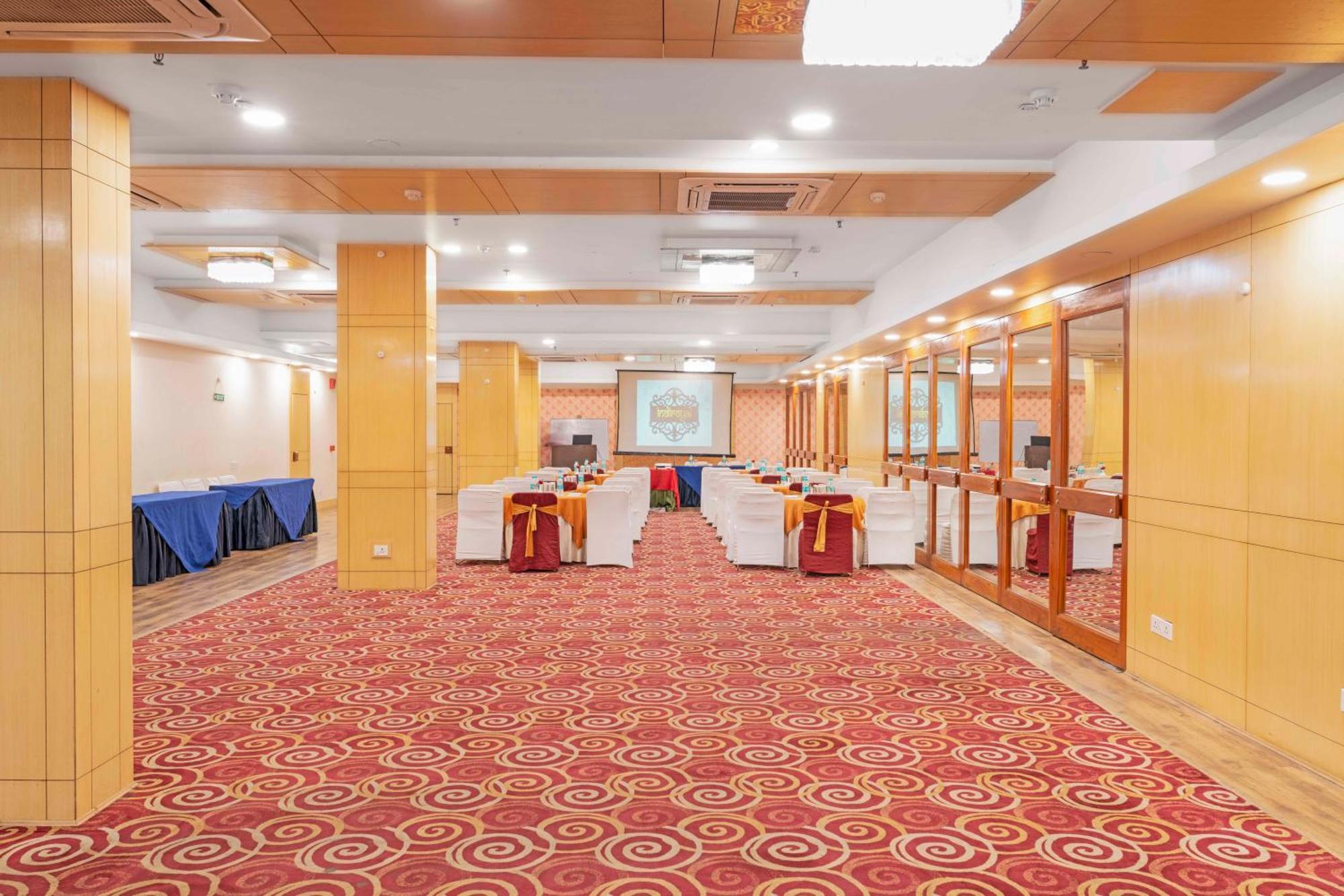 Indismart Hotel Kolkata Eksteriør bilde