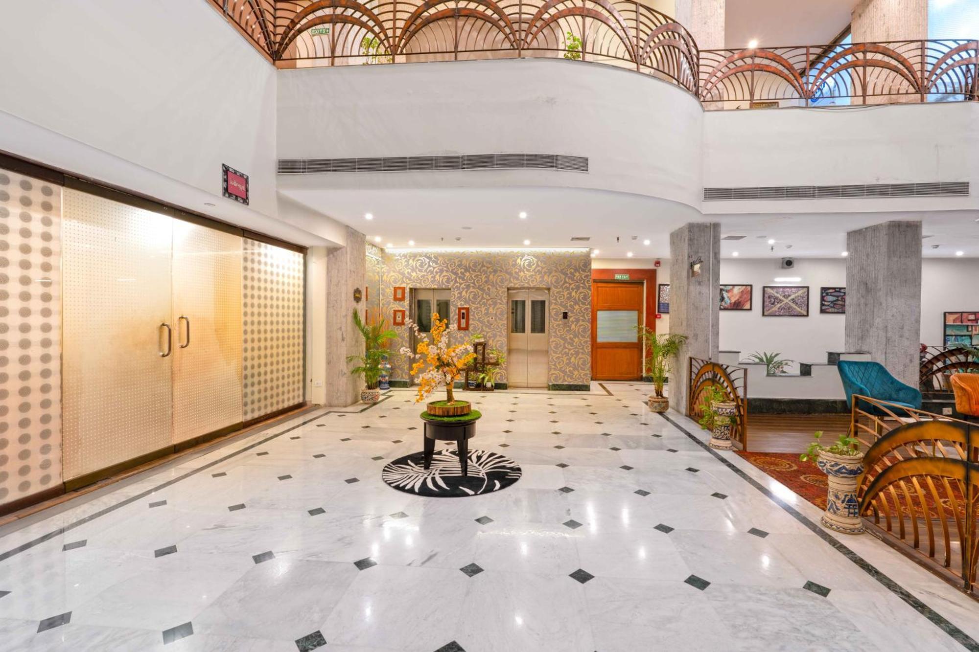 Indismart Hotel Kolkata Eksteriør bilde