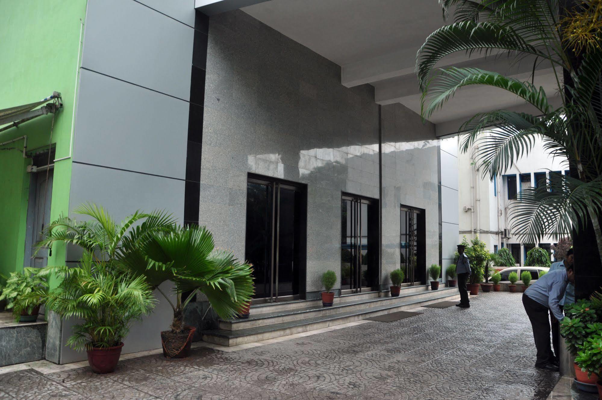 Indismart Hotel Kolkata Eksteriør bilde